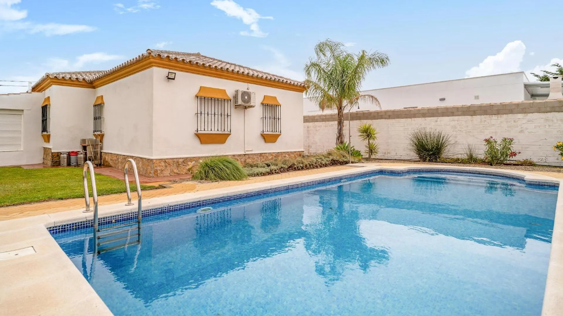Pet Friendly Home In Chiclana De La Frontera